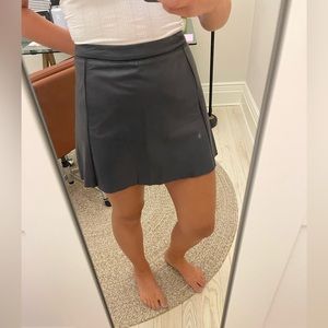 Vince 100% Leather Skirt, Navy / Black Trim, Size 6